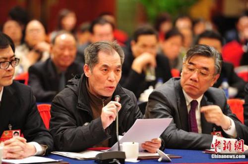 资料图:梁晓声。中新社记者 柯小军 摄
