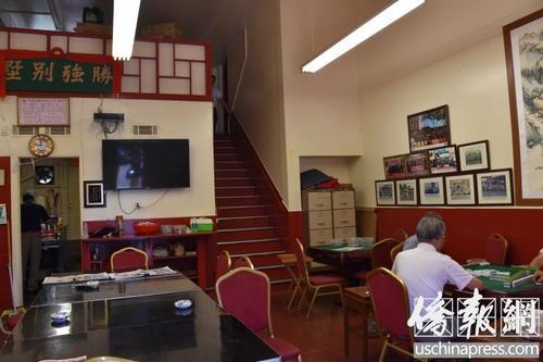 平日的洛杉矶市中国城合胜堂为打麻将休闲会所。(美国侨报网/记者翁羽 摄)