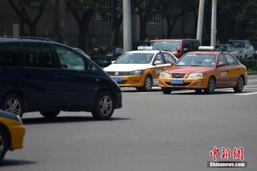 顺风车三个月发生两起命案 滴滴遭多地多部门约谈