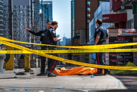 多伦多汽车撞人事件致10死 目击者:1个都没被放过
