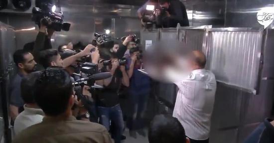 加沙当地电视台报道阿拉尔母女遗体（图源：noqreport）
