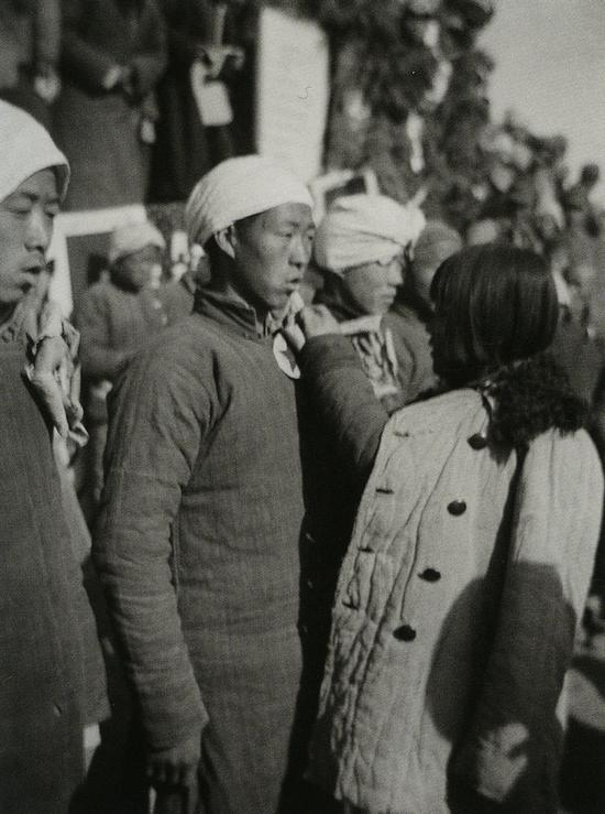 太行山区涉县人民送郎参军