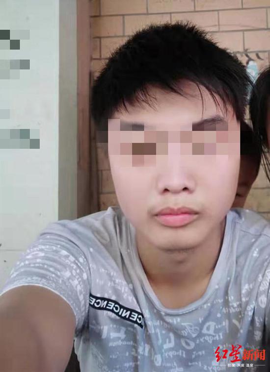 19岁大学生峨眉山失联5天 当晚冒雨离开金顶山庄