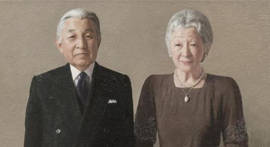 日本天皇夫妇