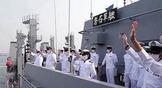 台水师磐石舰上共有24名官兵确诊熏染新冠肺炎。(图片取自台媒)
