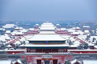 瑞雪遇到古建筑