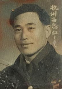 �ų����ڳ簲����ҵ�ֳ�ʱ��Ӱ