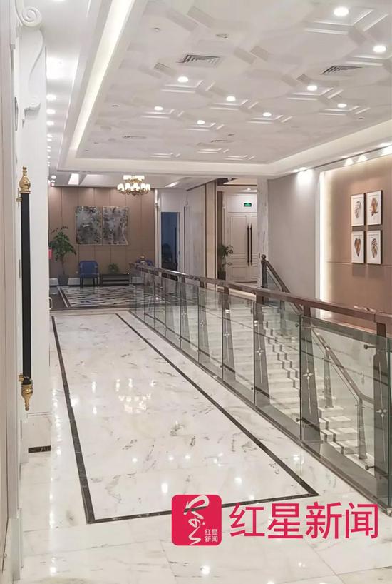 昆山反杀案骑车男:高档饭店工作 同事称勤快随