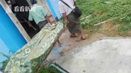 缅甸女子手机掉化粪池 4名男子先后下去找全丧命