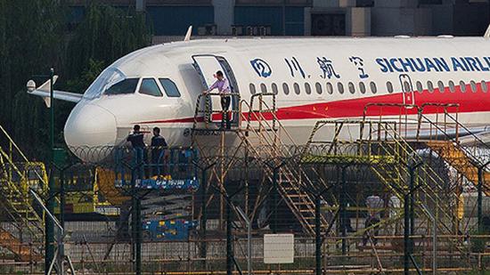 凤雅事件中的大V陈岚:说我传谣我不认 不是我