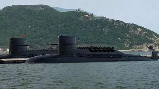 094型战略导弹核潜艇