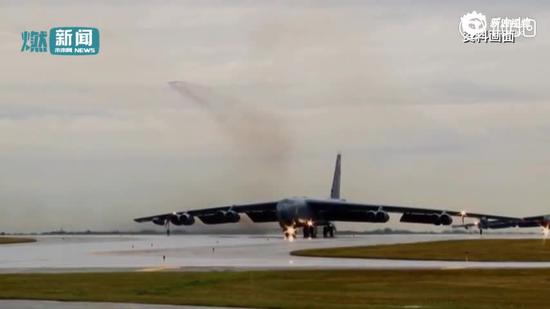 视频|外媒称美军两架B-52再闯南海 上月军舰刚
