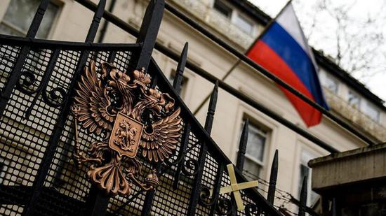 俄方:俄驻英大使馆网站遭黑客攻击 数据库被摧