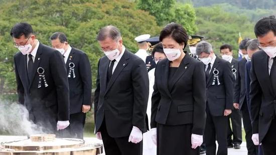 韩女兵领证当天因性侵案自杀,离世前录像曝光