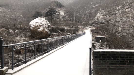 门头沟山间雪景。杨卓、王苗供图