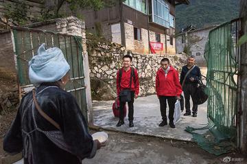 绝处逢生的“海马人家”