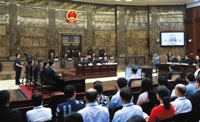 昨日，最高法院在北京对原审被告人张文中诈骗、单位行贿、挪用资金再审一案进行公开宣判。新华社发