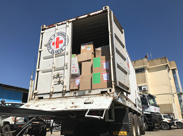 红十字国际委员会和埃塞俄比亚红十字会提供的药品与救济物资抵达埃塞俄比亚提格雷州首府默克莱。这是提格雷州冲突爆发以来默克莱获得的首批国际援助物资