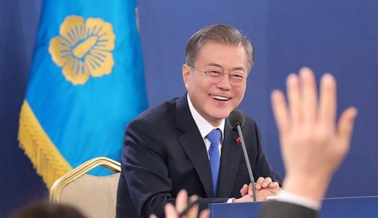 文在寅10日表示,相信金正恩必将访韩。