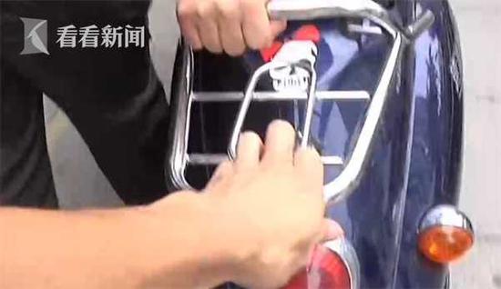 男子为筹毒资偷电瓶被围殴致死 10人滥用私刑被诉