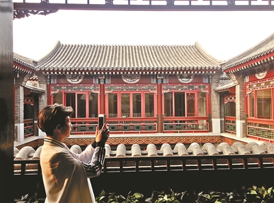 上周末,“鼓隅院”项目迎来不少看房者