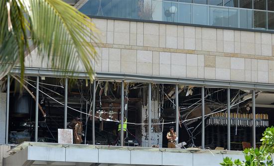 斯里兰卡爆炸致215死 全国宵禁暂时关闭社交媒体