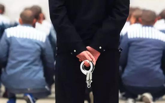 中央扫黑督导组首次通报透露了什么信息?