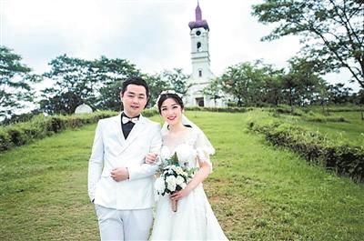 婚纱的论文_论文格式(2)
