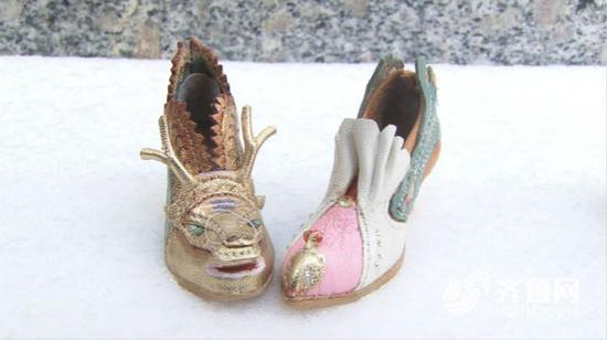 齐鲁网:济南鞋匠喜欢给人“穿小鞋” 五年间做上百双(图)