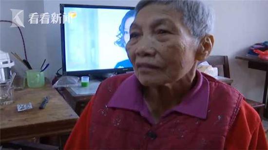 八旬老太出院前向医生鞠躬：我觉得他对我很负责