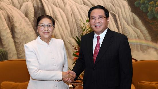 玩斗地主送大米