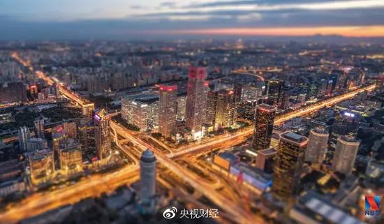 央视财经频道:北京首个共有产权房业主签约 一套两居室省200万