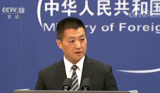 中国海警舰船编队2月13日在钓鱼岛领海巡航