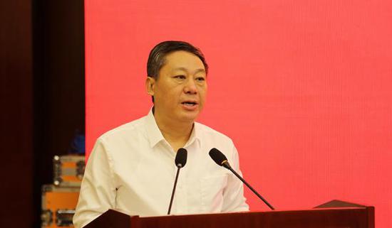 全国人大代表、临沂市长张术平。