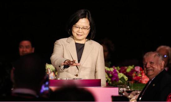 蔡英文出席台外事部门活动(图:台媒)