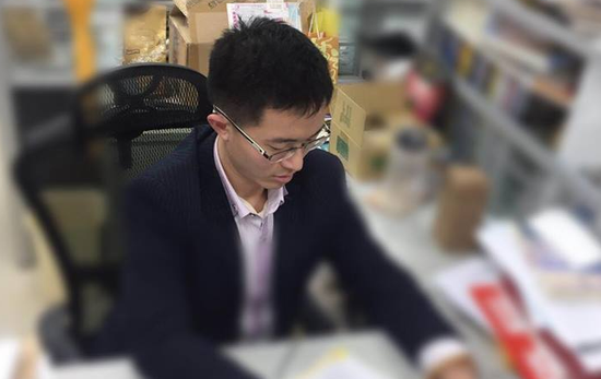 侯汉廷自爆:上厕所都被跟随 一般民众如何求救?(图片来源:台湾《联合报》)