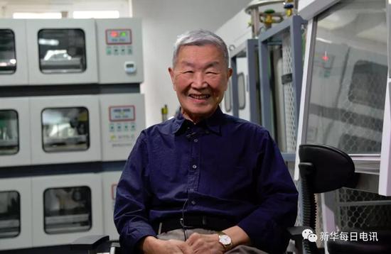  Jiang Tingliang, Chief Researcher of the Chinese Academy of Traditional Chinese Medicine and Chairman of the Academic Committee of Artemisinin Research Center. Photographed by Peng Jiajing