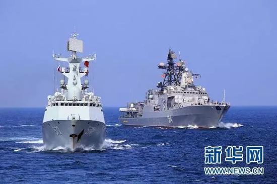 ▲资料图片:中俄“海上联合-2017”联合军事演习第一阶段于7月21日-28日在波罗的海举行,俄海军和中国海军的10多艘舰艇参加演习。