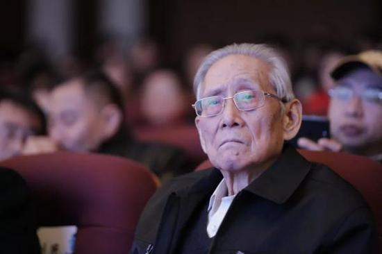 刘习良生前照片 首都师范大学科德学院微信公号 图