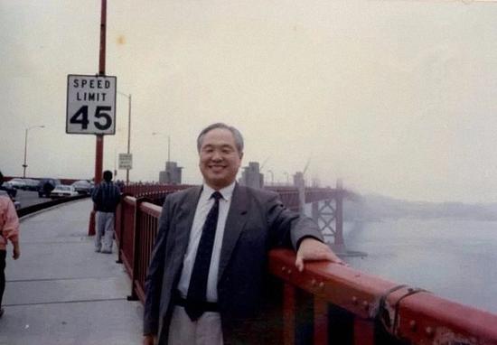 1992年,朱自强访问香港。