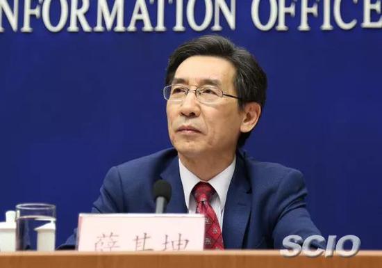 薛其坤参加新闻发布会。