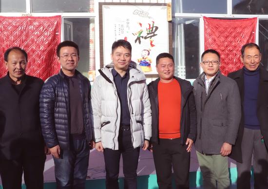 刘强东到河北保定当村主任 第一天都干了啥?|刘