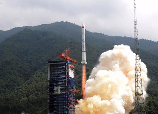 西昌导弹基地变为卫星城,用长征系列火箭为世界多个国家发射了卫星。