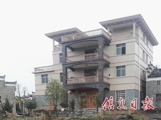 冷伟华及其父亲冷伙生所住房屋。中国江西网 图