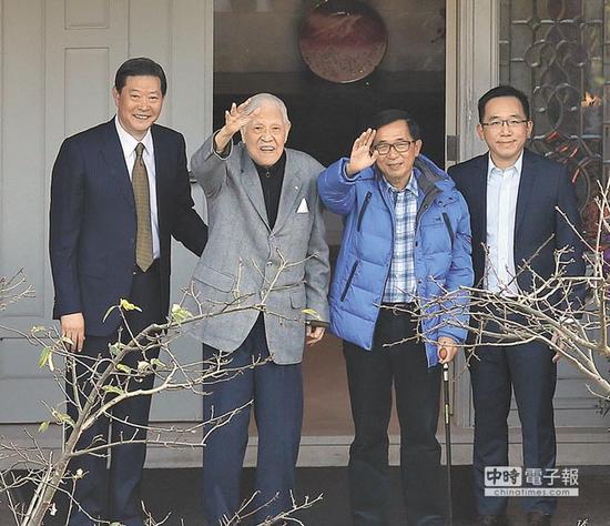 陈水扁前两日刚登门为李登辉祝寿。(图片来源:台湾《中时电子报》)