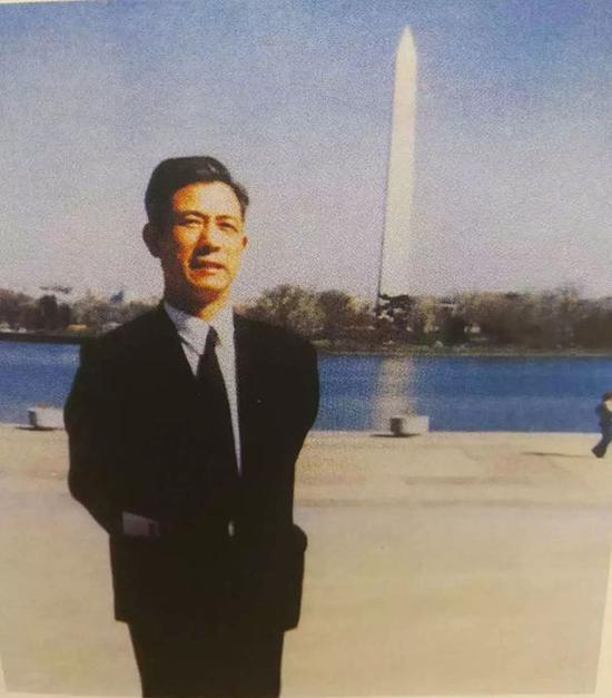 1981年冬,于美国首都华盛顿。