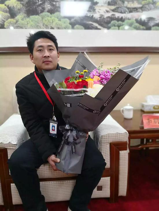 回到家乡的李朋璇