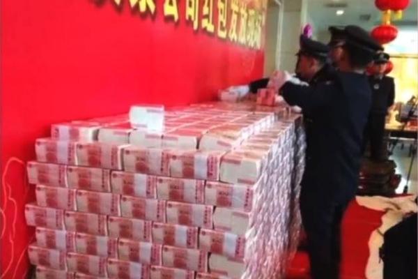 天下足球 罗纳尔多-乐鱼app(leyu)官方网站-乐鱼官网