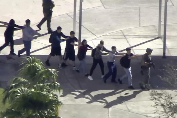 索尔斯克亚之歌-乐鱼app(leyu)官方网站-乐鱼官网