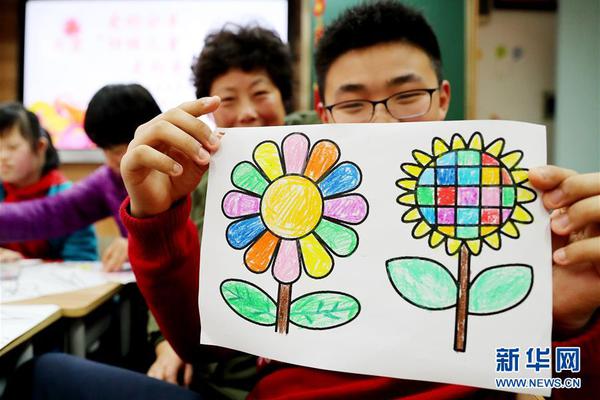 法网：纳达尔横扫黑马挺进八强 豪取法网18连胜